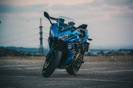 The youngest sibling of the yzf r1. Yamaha R15 Full Hd Wallpaper Download R15 Wallpaper Hd Wallpaper Quotes Image Com