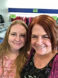 Lori Houchin's Instagram, Twitter & Facebook