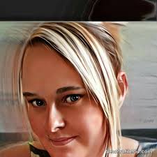 Lucy Clare yes New boy Glynn Emmingham marry