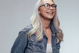 We've got all the most important info you need to know about going gray. How To Enhance Natural Grey Hair John Frieda