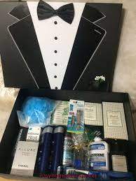 Check These Creative Presents And Amazing Diy Gift Ideas For Your Man Wrapping Gift Ideas Are Wedding Gift Pack Wedding Gifts Packaging Wedding Gift Wrapping