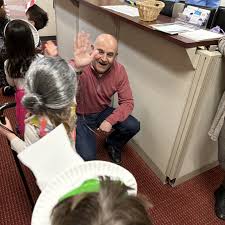 Multigenerational mah jongg madness! An enormous thank you to Janet Dortch  (and her group!) and Alexandra Dortch Roth, WELC mom, for making the  evening an enormous success. We enjoyed supporting our Temple