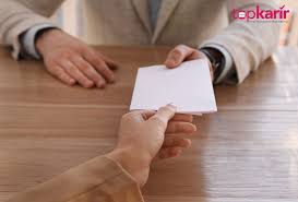Surat jenis ini merupakan surat keterangan kerja dari perusahaan isinya tidak lain adalah sebuah pernyataan yang menyatakan bahwa anda. 3 Contoh Surat Keterangan Kerja Untuk Buka Rekening Topkarir Com