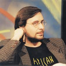 Gustav Mahler's Symphony 7 with Pierre Boulez conducting the Cleveland  Orchestra (DG 447 756-2).