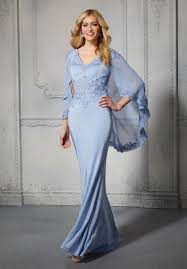 Are you looking for elegant evening gowns on sale? Evening Dresses Formal Gowns Morilee Germany