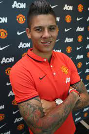 Flying around that manchester united might have secured his services but if that proves to be true he will the most tattooed player ever in old trafford.it. Manutd S Marcos Rojo Shows Off Some Of His Tattoos My Tattoos Represent Lots Of T Manchester United Football Club Manchester United Manchester United Soccer
