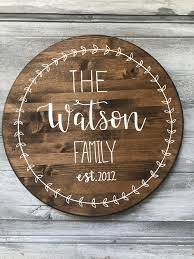 Last Name Sign Family Sign Home Decor Wood Circle Sign Farmhouse Decor Country Decor Home Decor Wall Decor Wood Circle Circle Sign Home Decor Signs