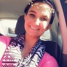 Danielle Carmack's Instagram, Twitter & Facebook