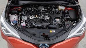 Toyota chr hybrid 2021 is a 5 seater crossover available at a price of rp 560,04 million in the indonesia. Toyota C Hr 2 0 184 Cv Primera Prueba Autofacil