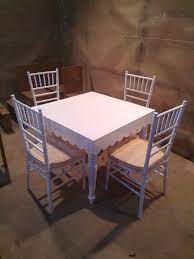 Harga kamar set pengantin terbaru ini terbilang snagat kompetitif dan berani bersaing dengan toko furniture jepara lainya, apabila anda melihat dri material dan komponen bahan baku lainya sehingga kualitas dan kemewahan akan anda dapatkan dari set kamar tidur pengantin. Meja Makan Tiffany Decor Kursi Tiffany Emas Murah Kursi Pengantin Kursi Pelaminan Kursi Dekorasi Dekorasi Pelaminan Furniture De Meja Makan Mebel Desain Produk