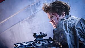 A joint american and british production, the film is a sequel to prometheus (2012) and is the second installment in the alien prequel series and the sixth installment in the alien franchise, as well as the third. Alien Covenant Vs Alien Prequel Explains Plot More Than Original The Hollywood Reporter