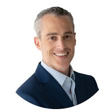 10 Marketing Experts Share The Skills & Tools Every Marketer Should Master 