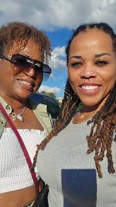 A Dump… it's the song for me 🎵 😆🥂😂 #lenorahaynes #leos #explorepage✨