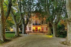 Book Le Chateau Des Alpilles St Remy De Provence France Houses In France French Exterior Castle House