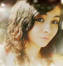 Cassandra Livingston's Instagram, Twitter & Facebook