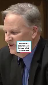 Minnesota Senator Mistakenly Refers to Female Pilot as Stewardess