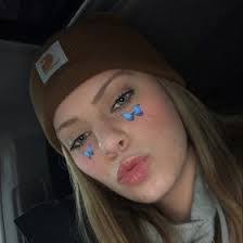 Shannon Mulkey's Instagram, Twitter & Facebook