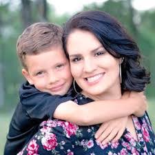 Nicole Cotta's Instagram, Twitter & Facebook