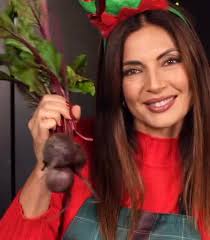 ✨ Buon compleanno ad Angelo Sotgiu! ✨ Angelo Sotgiu, storica voce dei  “Ricchi & Poveri”@! Nato nel 1946 in Sardegna, Angelo ha iniziato la sua  carriera musicale giovanissimo, entrando a far parte