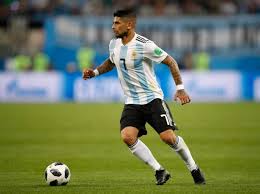 Get the whole rundown on ever banega including breaking latest news, video highlights, transfer and trade rumors, and a whole lot more. Arsenal Prepare To Offer 18m To Activate Ever Banega S Release Clause