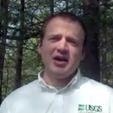 Is Louisiana really losing a football field of land per hour?