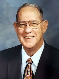 Richard Ashcraft's Instagram, Twitter & Facebook