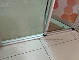 Rahasia mengatasi pintu kayu yang memuai dan menyusut jual beli. Tukar Pintu Tandas Aluminium Bi Fold Door