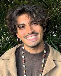 Matthew Reyes's Instagram, Twitter & Facebook