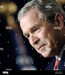 George w bush portrait hi-res stock photography and images