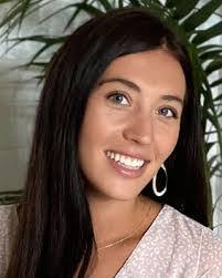 Clare Mills's Instagram, Twitter & Facebook