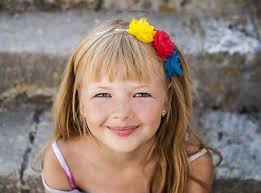 Votre petite fille se sentira toute belle. Coiffure Enfant Nos Idees De Coiffure Fille Coiffure Garcon L Express Styles