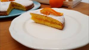 Jan 20, 2020 · una tazza di latte, un cappuccino, un caffè nero bollente e una fetta di plumcake fatto in casa è quello che ci vuole per una colazione sana e nutriente. Torta Con Crema All Arancia Fatta In Casa Da Benedetta Youtube