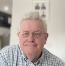 It is with great sadness that I'm letting you know that Ian Munroe passed  away