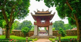 Quoc Tu Giam Temple