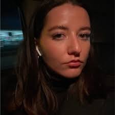 Olivia Gillespie's Instagram, Twitter & Facebook