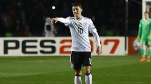 Takımı'nın 2022 fifa dünya kupası elemeleri'nde i̇zlanda, romanya ve kuzey makedonya ile yapacağı maçların aday kadrosu belli oldu. Ozil Ve Gundogan Alman Milli Takimi Kadrosunda