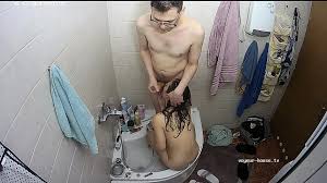 Voyeur in da house presents hot action from festival grounds