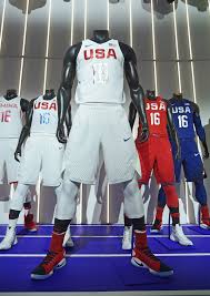 The 2020 olympics in tokyo are fast approaching, where usa basketball will be looking to sweep both gold medals, men's and women's, for the fourth straight year. Nike Gave Team Usa S 2016 Olympic Basketball Uniforms One Important Overhaul Gq