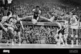 Image result for tbn:AWzYY9q209rRYM::rho0ofa.jeeran.com/24947_ABEER__ROSE.jpg