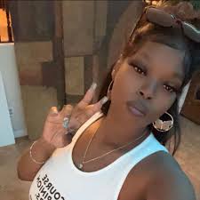 Jacksonville Jaguars Rookie Travis Hunter Married His Longtime Girlfriend  Leanna Lenee🖤