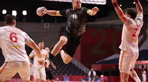 Maybe you would like to learn more about one of these? Olympia Handball Dhb Team Verliert Auftakt Gegen Spanien Zdfheute