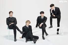 After a whirlwind couple of months, it's officially almost june and for bts and armys and that can only mean one thing: Bts 7th Anniversary Family Portrait Bts Foto 43387188 Fanpop Page 2