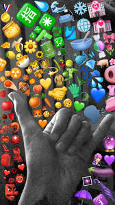 Tons of awesome emoji aesthetic wallpapers to download for free. Rainbow Emoji Wallpaper Tumblr