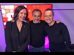 (le pere de thierry appelle les enfants a venir a table) didier : Le Pere D Elie Semoun Atteint D Alzheimer Il Prepare Un Documentaire Sur Lui Youtube