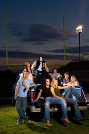 The 20 Most Iconic Ensemble Casts On Tv Friday Night Lights Friday Night Tim Riggins