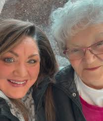 Eileen Sutton Ladwig (@everythingeileens) • Instagram photos and videos