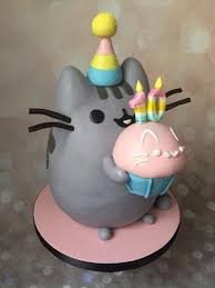 Pusheen Cat Cake With A Cupcake Robyn Loves Cake Birthday Cake For Cat Pusheen Cakes Pusheen Birthday