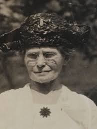 I'm a new member here with Zumwalt/Warrick roots in Sheldon. I have been  trying to identify more family members in a panoramic picture of a Warrick  family reunion in 1922. I've identified