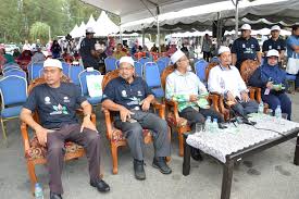 Barisan exco kerajaan negeri terengganu pimpinan dr ahmad samsuri. Cakna Alam Sekitar Sempena Hasn 2018 Peringkat Negeri Terengganu Sidang Media Enviro Museum
