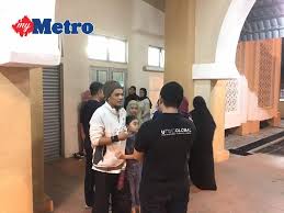 Download mp3 min malik gratis, ada 20 daftar lagu min malik yang bisa anda download. Mereka Sudah Mula Rindu Metrotv Harian Metro